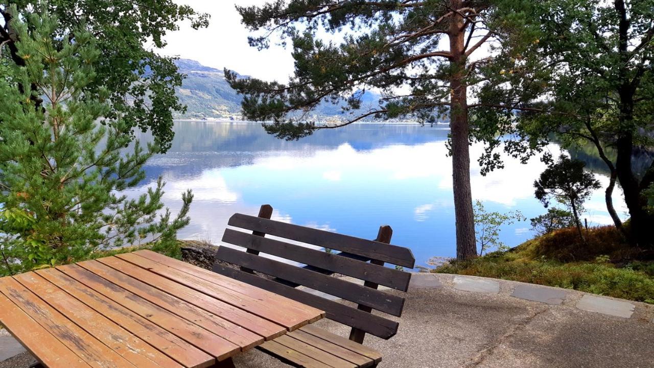 Teigen Leirstad, Feriehus Og Hytter Eikefjord Екстер'єр фото